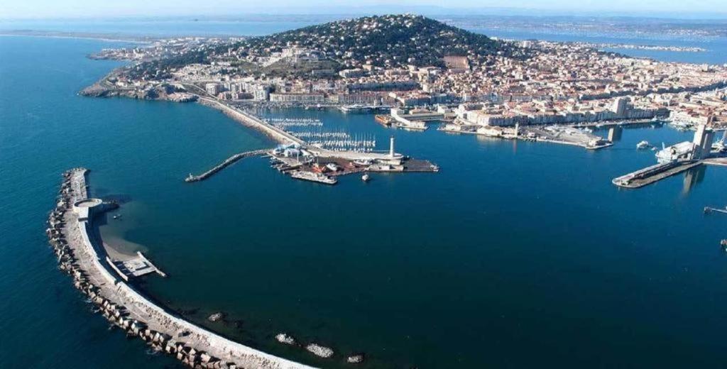 L'Etoile De Mer Sete Luaran gambar